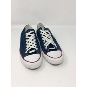 Converse low top Chuck Taylors in Navy 145333F Men 9 Women 11